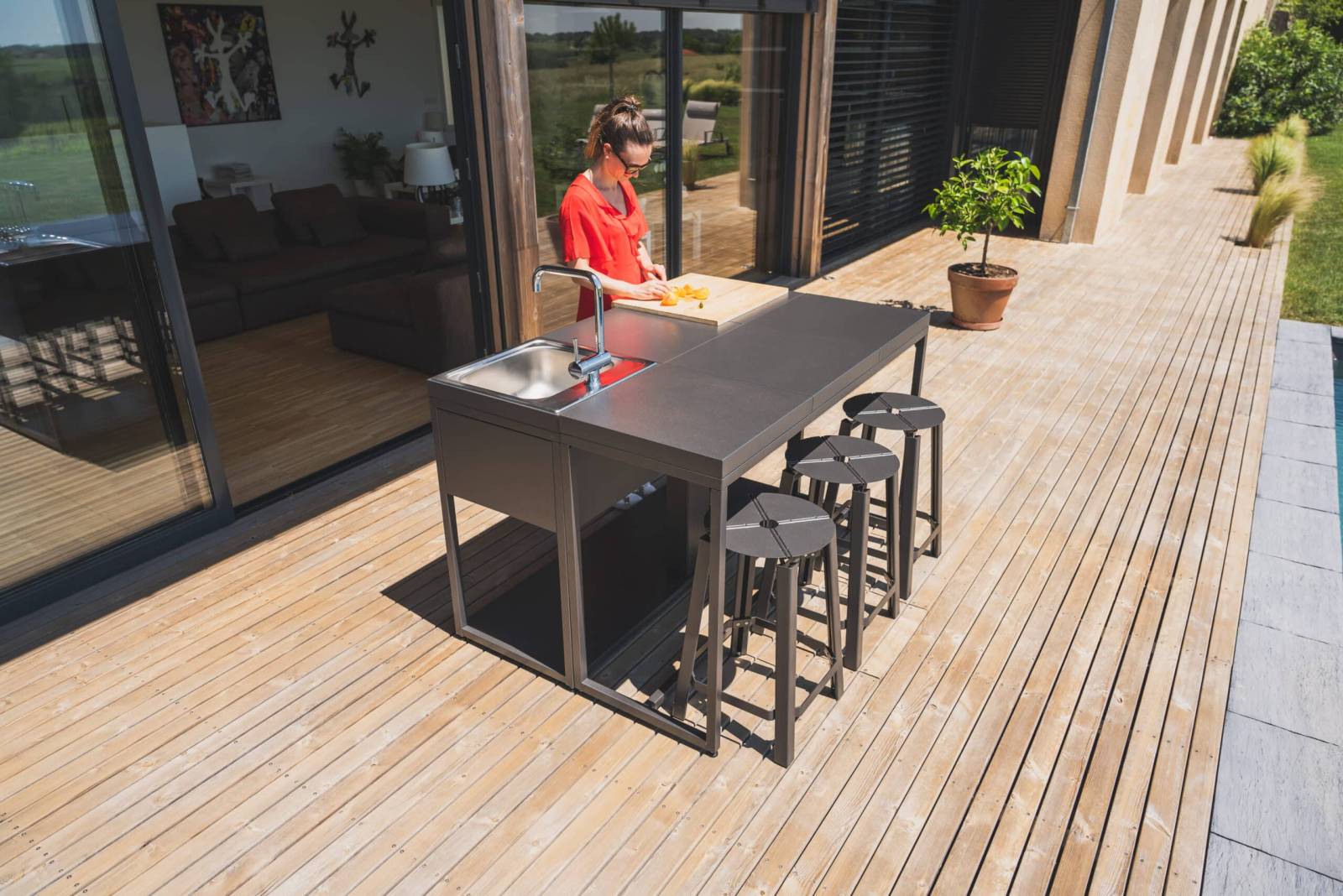 Cuisine extérieure moderne et modulable, collection Riviera à Antibes 