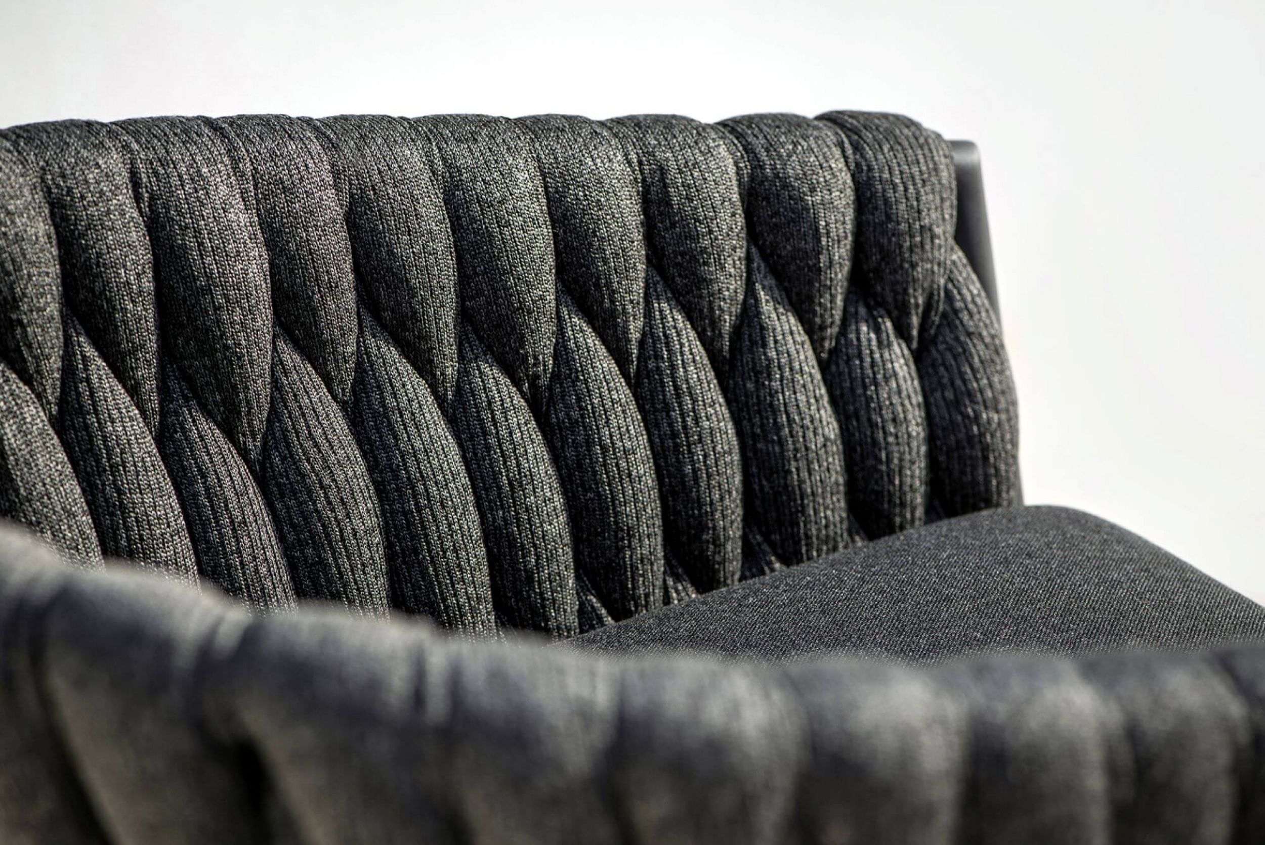 Version anthracite du tabouret de repas Fortuna Socks à Cagnes-sur-Mer