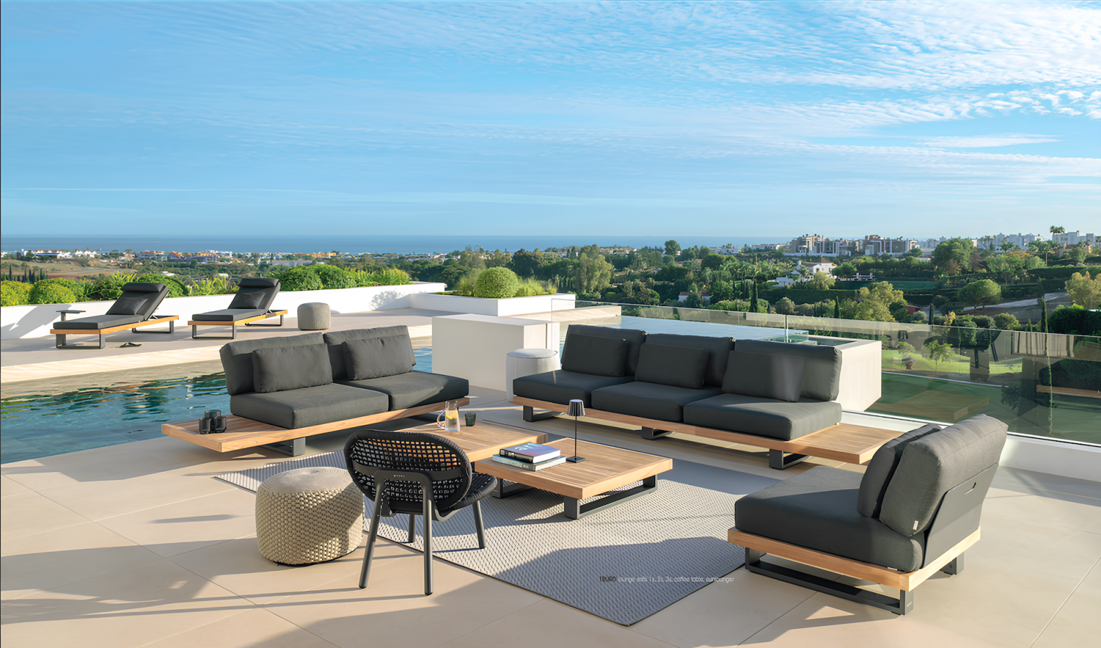 Ensemble d'extérieur en teck et aluminium thermolaqué collection Truro par Jati&Kebon à aix