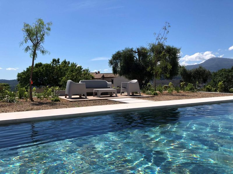 Collection Solid par Vondom à Saint-Paul-de-Vence