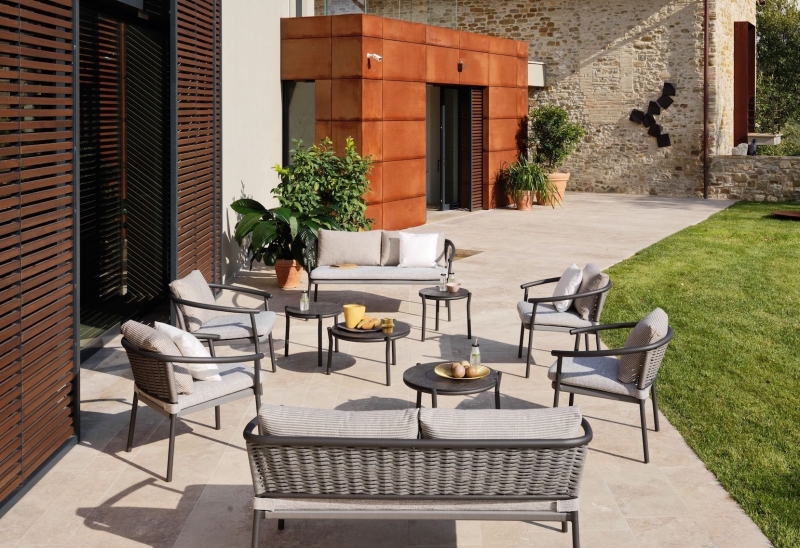 Salon de jardin de la collection Lipari par Roberti à Nice