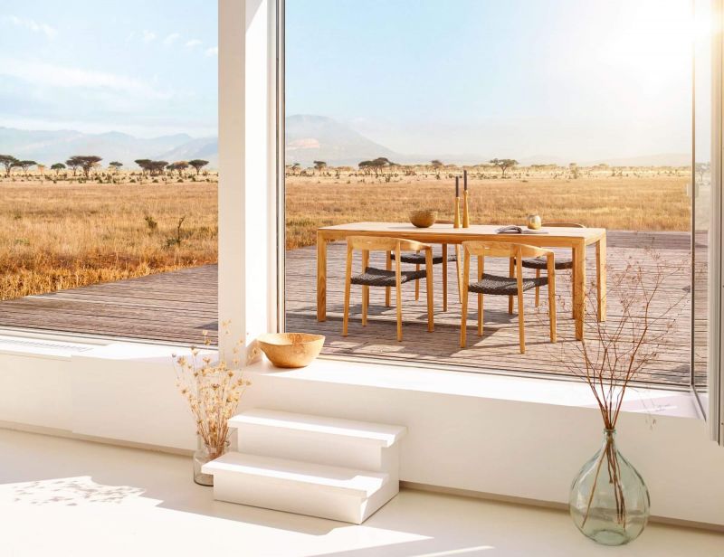 Chaise en teck design collection Lodge par Solpuri à Rennes