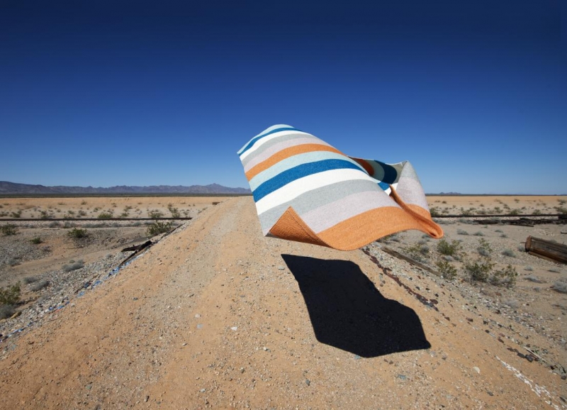 Tapis Molly couleur Petrol par Pappelina à Nice