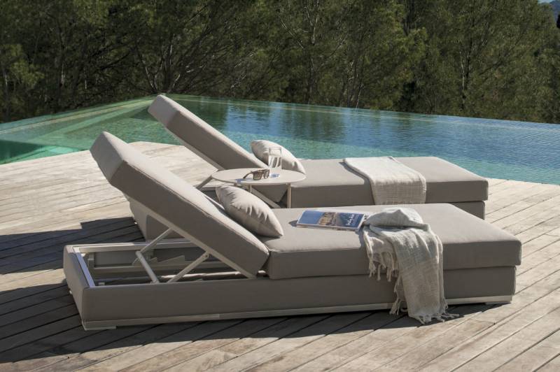 Daybed simple avec rembourrage mousse Quick Dry Foam de la collection Slim par Expormim à Fréjus